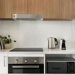 Spacious Apartment With Generous Entertaining